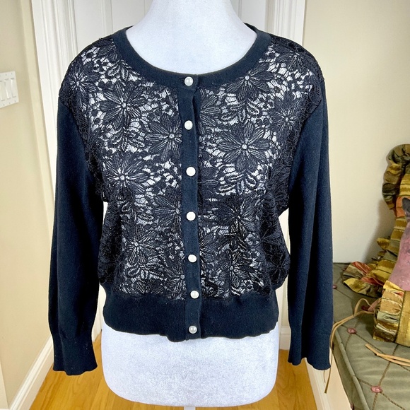 Karl Lagerfeld Cardigan Sweater Lace Front Pearl Buttons Black (L) - Picture 1 of 8